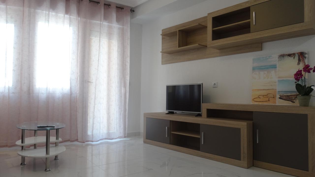 Casas - Playa Del Cura 1 *
