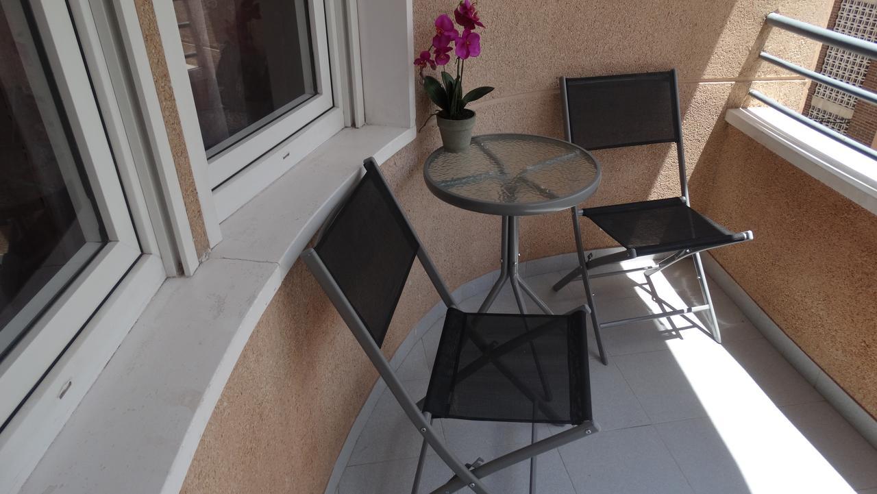 Casas - Playa Del Cura 1 *